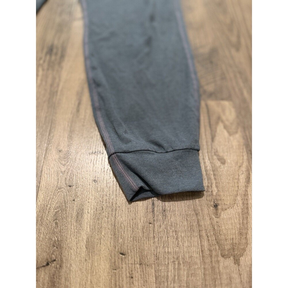 Vuori Performance Jogger Pants – Gray w/ Contrast Stitching – Women’s XS - Picture 3 of 10